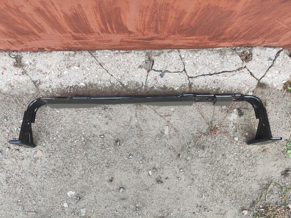 Панель передняя нижняя, балка под радиаторы Ford Focus 3