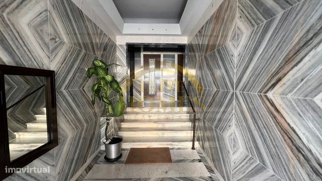 Apartamento T2 em Oeiras.