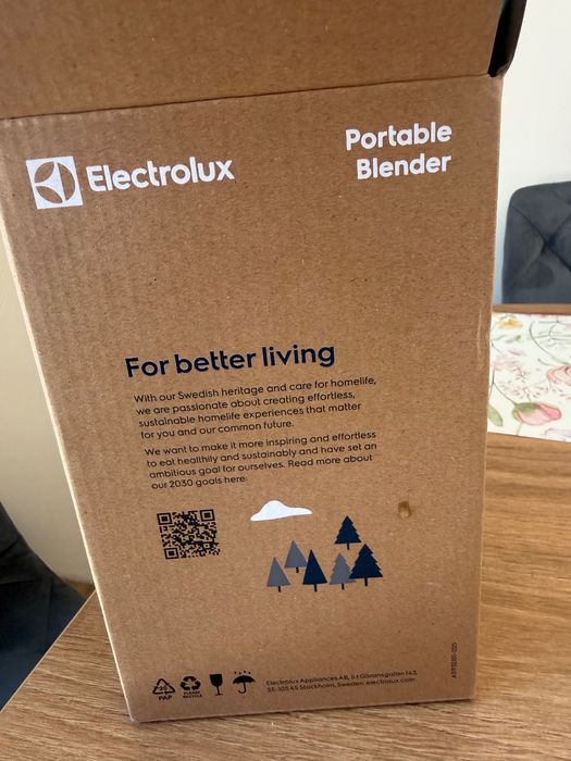 Blender przenośny bezprzewodowy Electrolux NOWY zamknięty