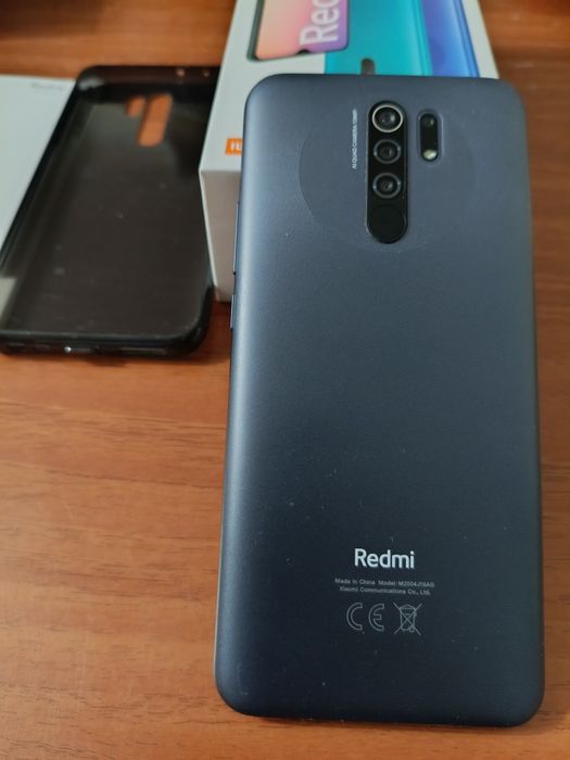 REDMI Note 9  4/64Гб