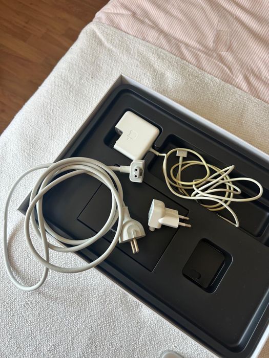MacBook Air 13”