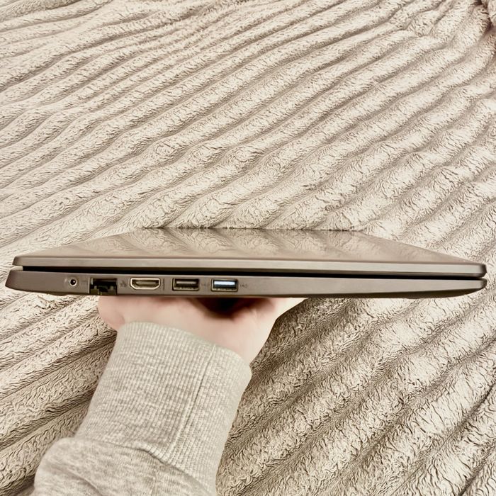 Ноутбук Acer Aspire 3 15,6 ssd128 озу4gb б/у в дуже гарному стані