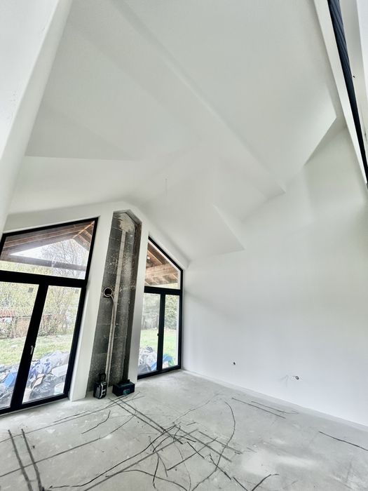 Profesjonalne malowanie ścian – metoda natryskowa i tradycyjna!