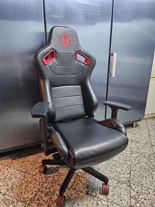 Cadeira gaming em pele