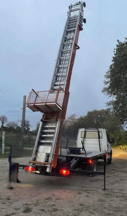 Troco/ Vendo Plataf. Elevador Exterior Monta Cargas/ Moveis vertical