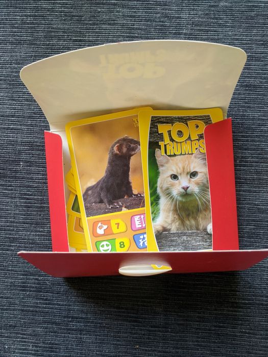 Іграшка гра з Макдональдса.