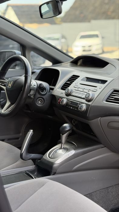 Honda Civic 1,8 gaz/benz