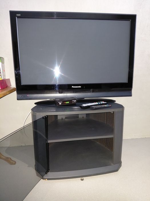 Tv  Panasonic Viera pilot 37cali