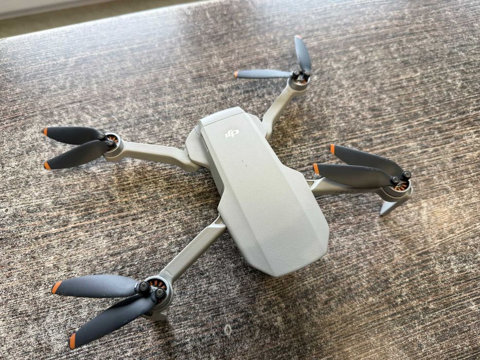 Dron DJI Mini 2 SE komplet
