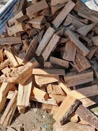 Vendo lenha seca de pinho 40€m³ carvalho 50€m3 Carvalho 50€m³ Eucalip