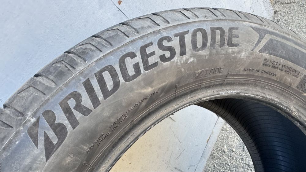 R17 225/55 Bridgestone Potenza Sport резина літо