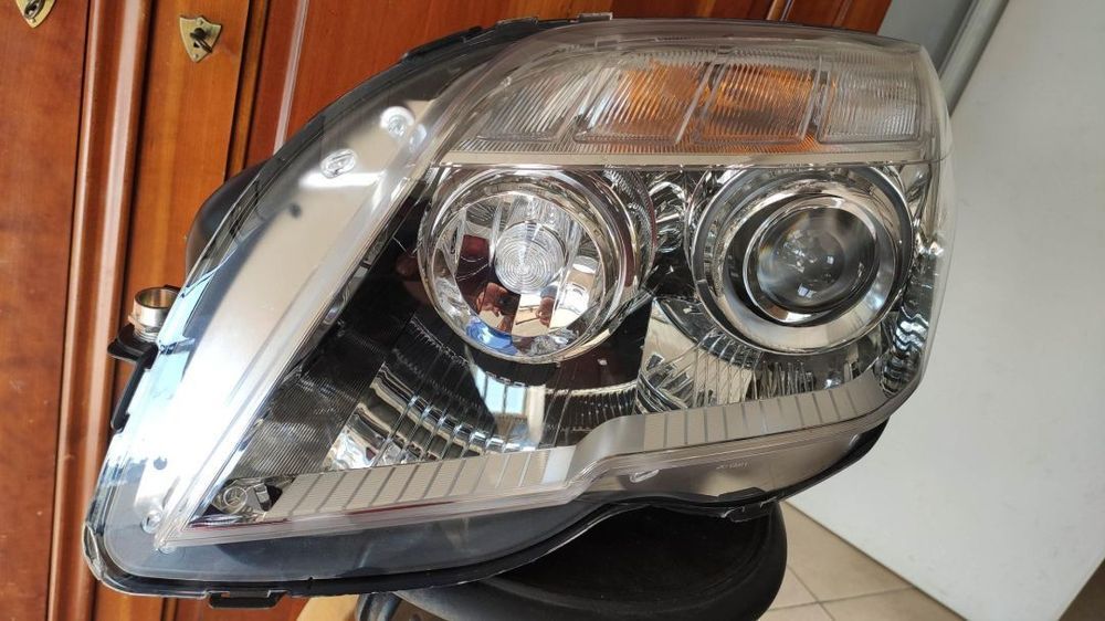 farol esquerdo bi-xenon Direcional w204 GLK