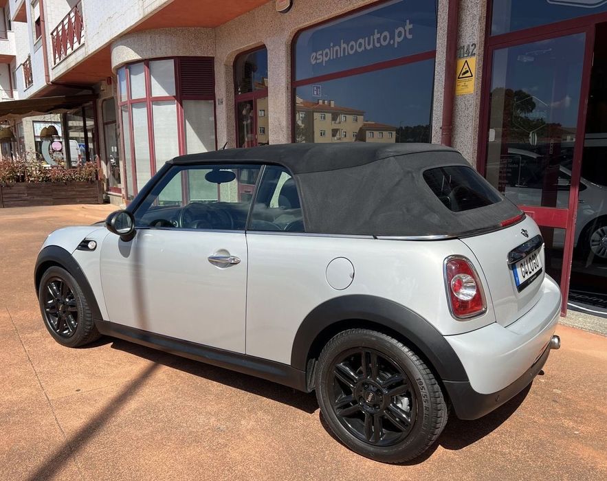 MINI Cabrio Cooper D