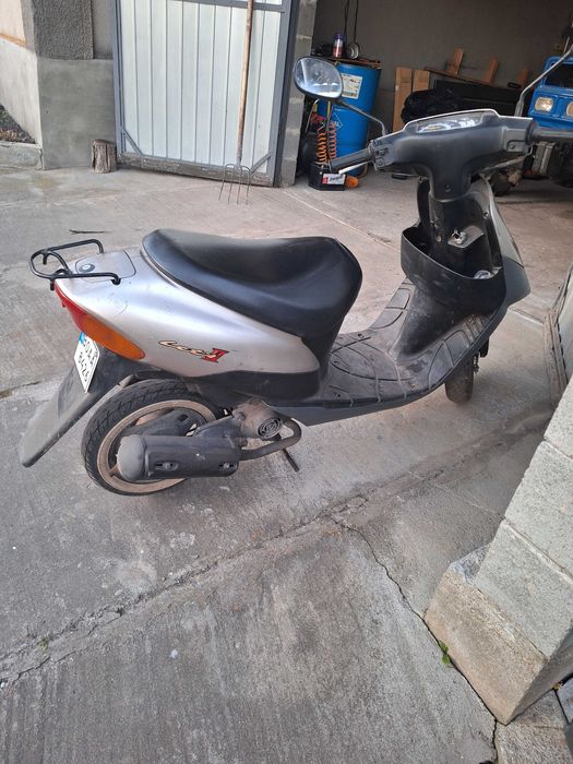 Скутер Сузукі Летс 2