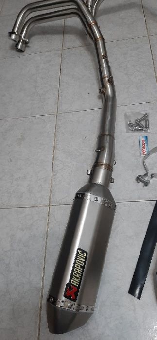 Linha de escape e ponteira YAMAHA R3 MT 03 R 3