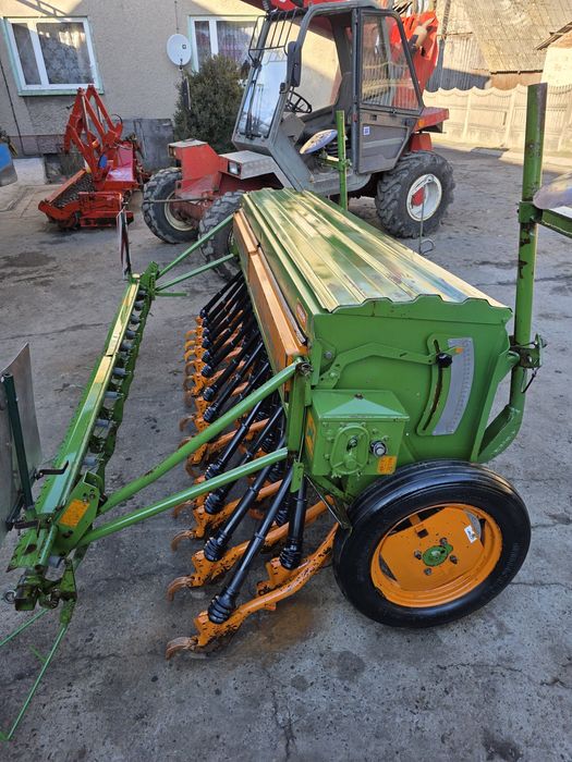 Siewnik zbożowy Amazone d8 3m nie lemken hassia