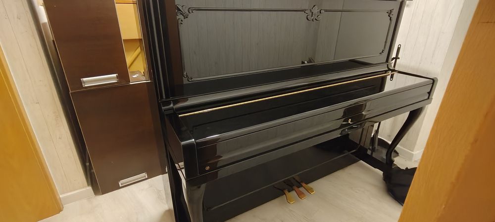 Pianino, pianina GM PIANO STUDIO