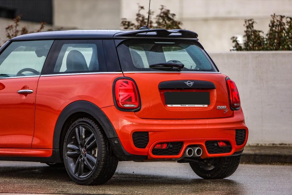 MINI 3 Portas