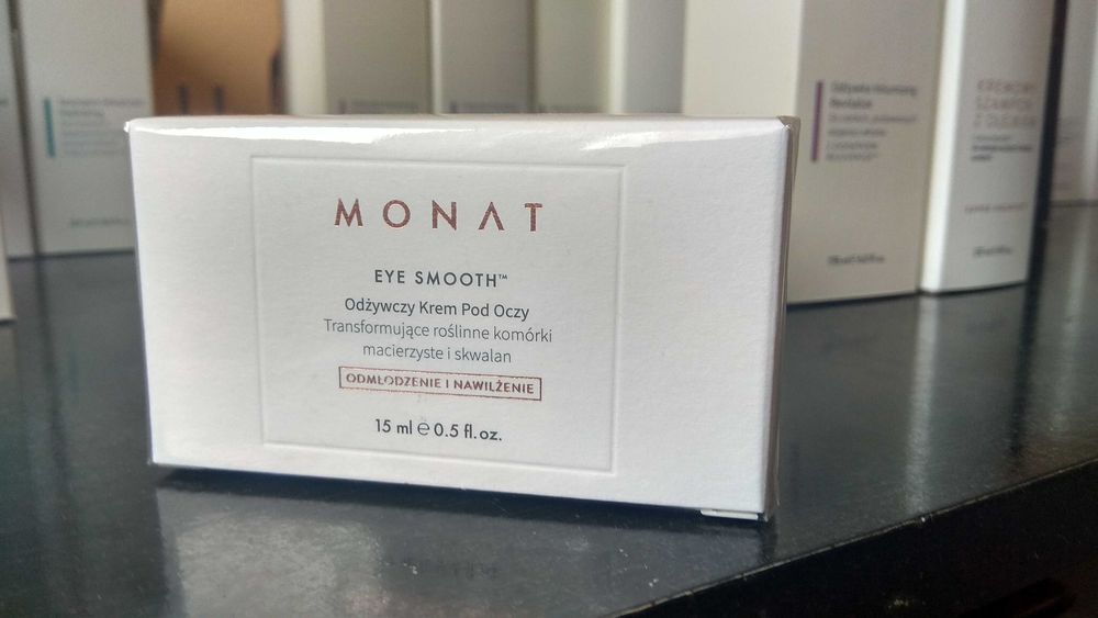 Monat Krem Eye Smooth Redukuje Obrzęki Plamy Drobne Linie Zmarszczki