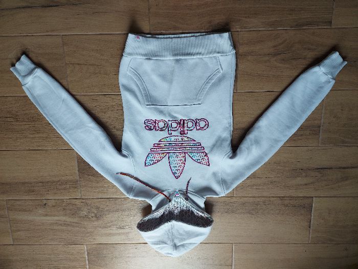 piękna bluza adidas