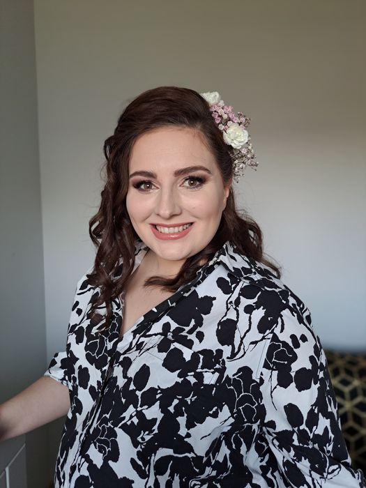 Makijaż i fryzura z dojazdem Chorzów, Katowice,Siemianowice i okolic