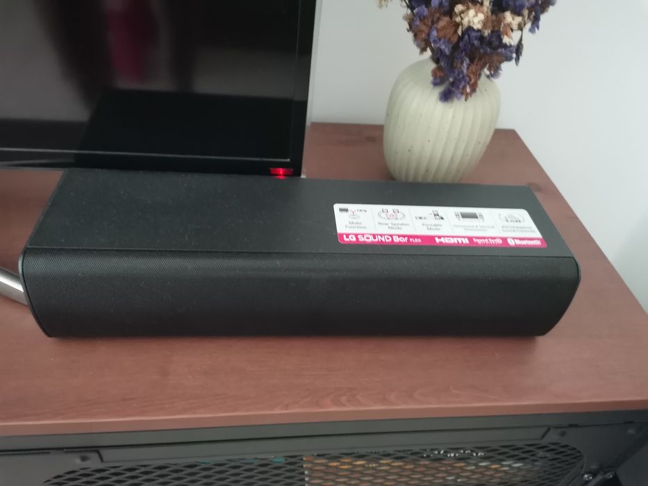 LG SJ7 soundbar subwoofer