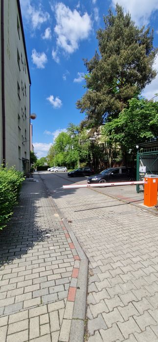 Centrum 3 pokoje 54 m balkon i parking