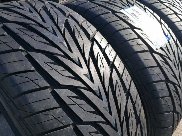 Купити шини гуму резину покришки колеса 285/45 R21 доставка підбір шин
