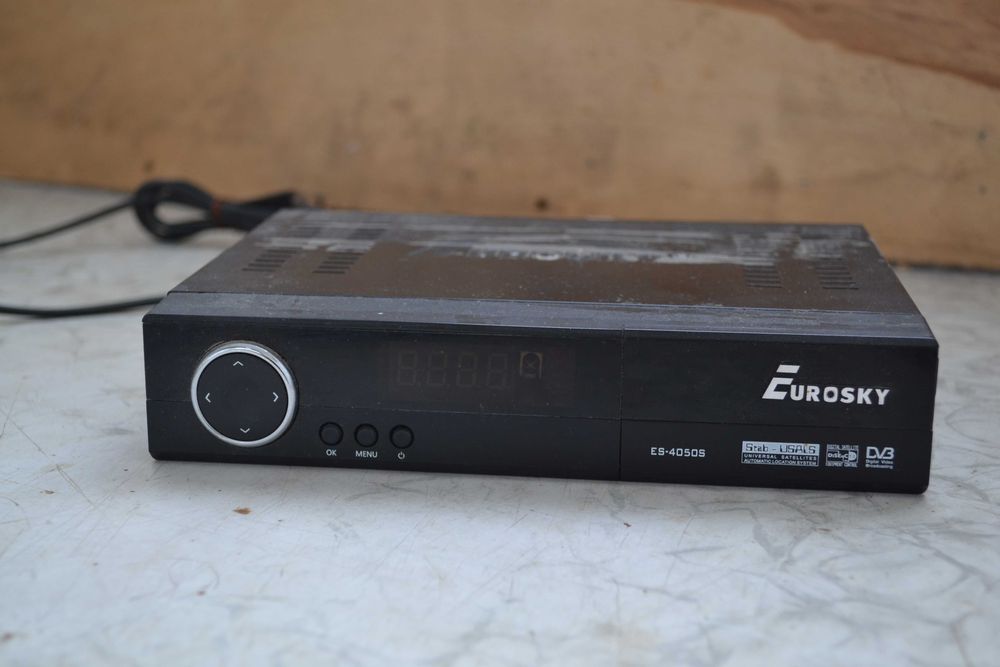 тюнер    Eurosky 4050 S