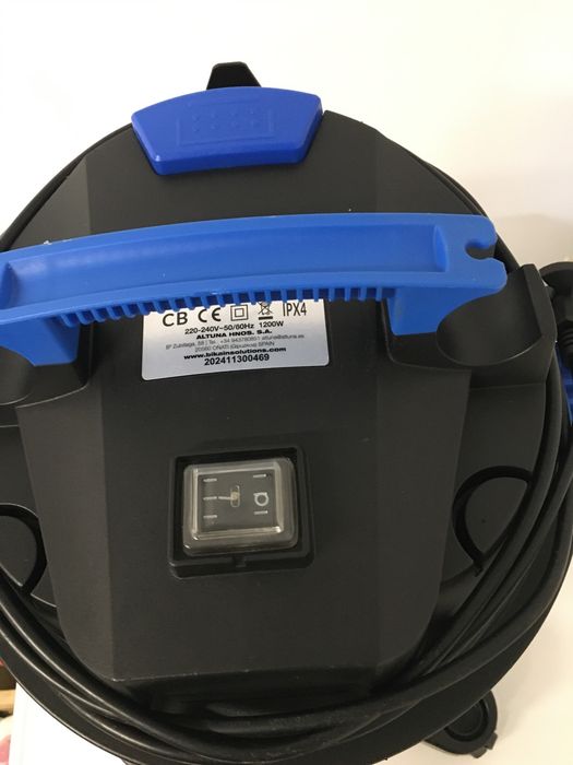 Aspirador industrial para liquidos e pó com garantia