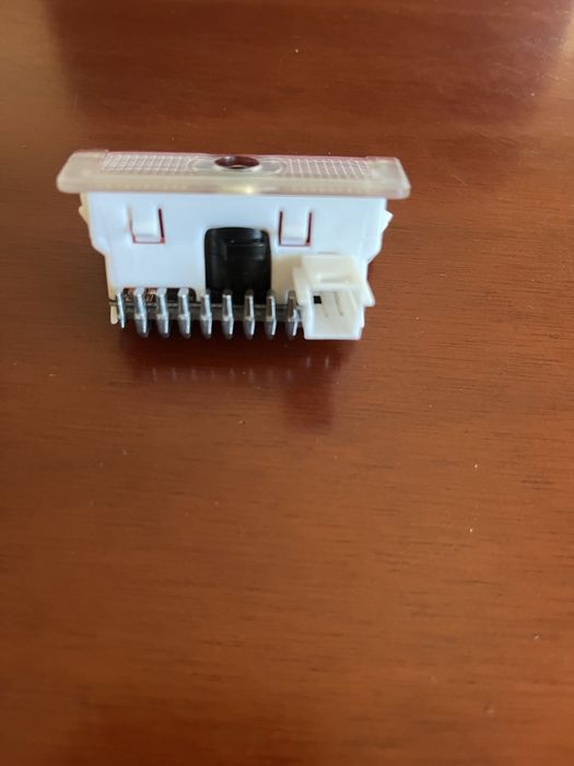 Luz de porta Mercedes