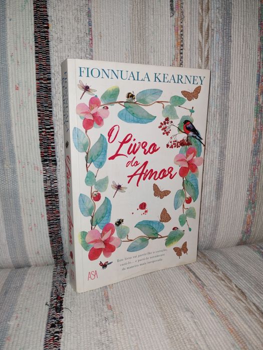 O Livro do Amor | Fionnuala Kearney (Portes grátis)