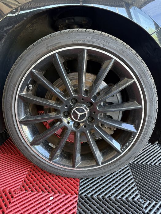 4 Jantes 19’’ AMG Mercedes originais com Pneus 225/40R19