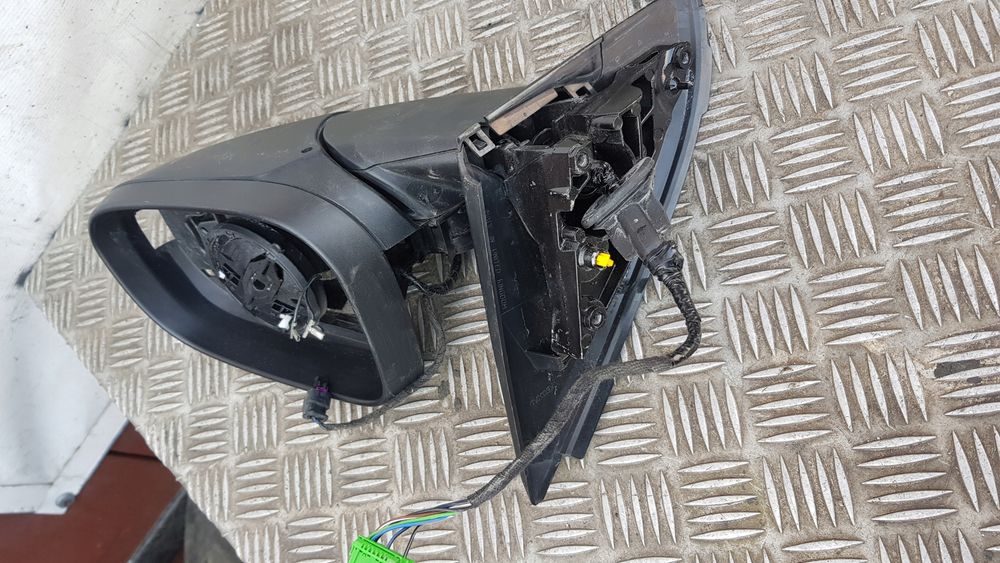 Volvo V60 Lusterko Prawe Europa 6 Pin