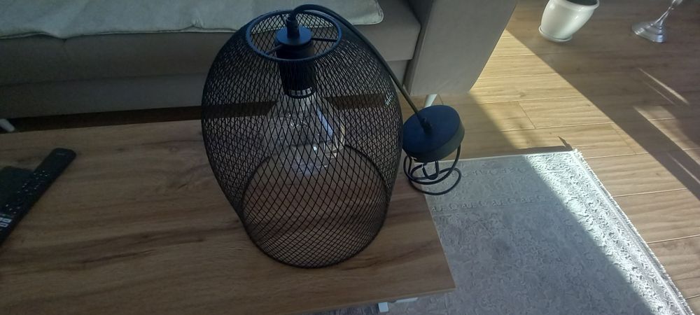 Sprzedam lampę wisząca ikea