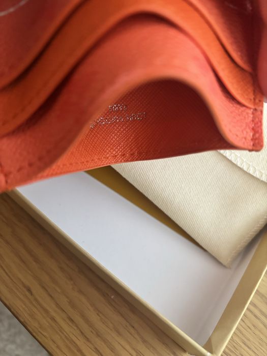 Mini carteira e porta cartoes LV edicao especial