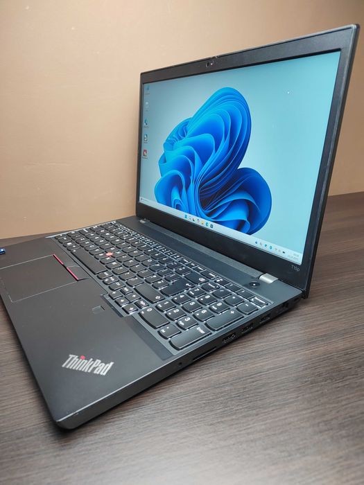 LAPTOP | ThinkPad T15p Gen2 | i7-11800H | GTX 1650 | 32GB 512SSD Win11