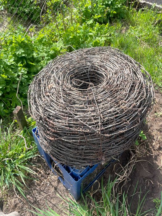 колючий дріт колюча проволока бухта
