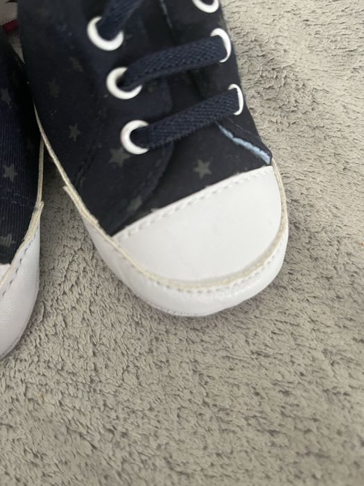 Trampki niechodki eleganckie 15-16 chrzest komunia