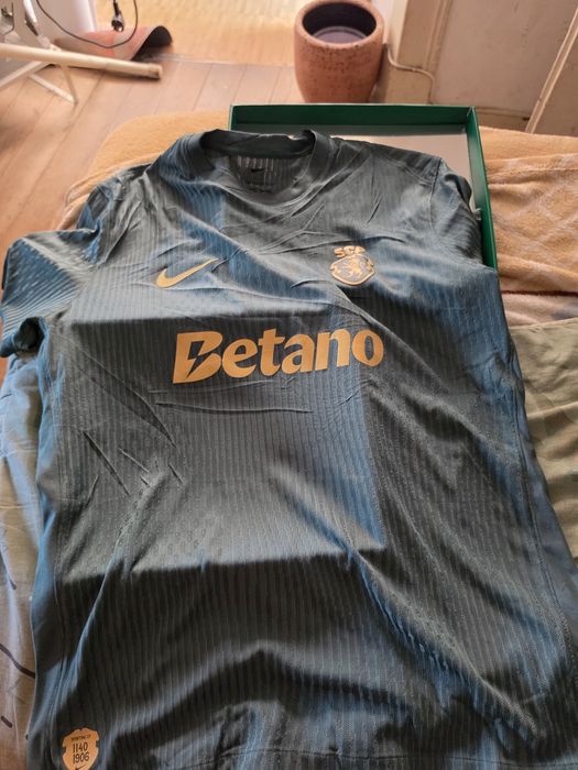 Camisola dos 120 anos