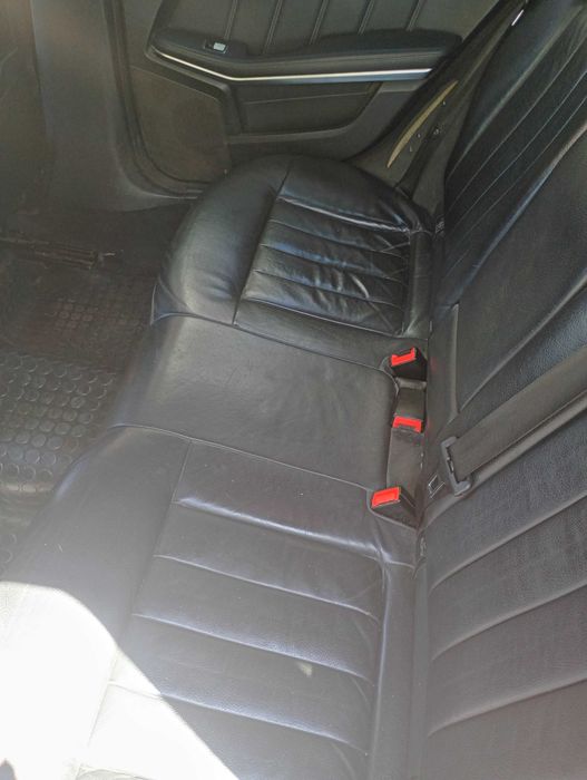 Carrinha Mercedes classe e 220 avangard