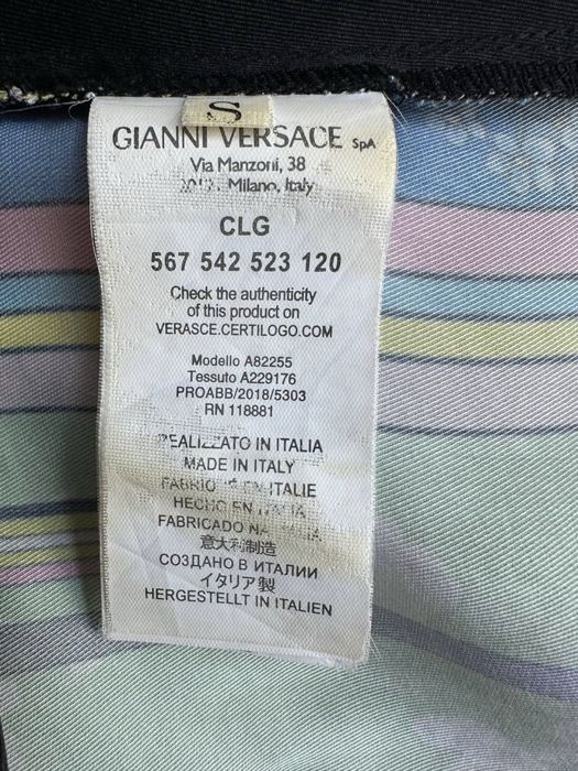 Шикарний літній костюм versace