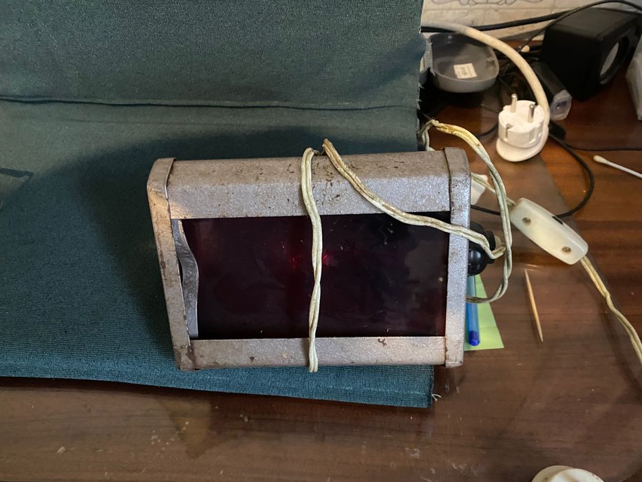 Фото техніка збільшувач портативний та сушарка