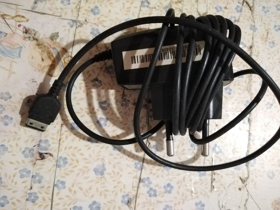 Vendo fixa de telemóveis novos Samsung bom estado