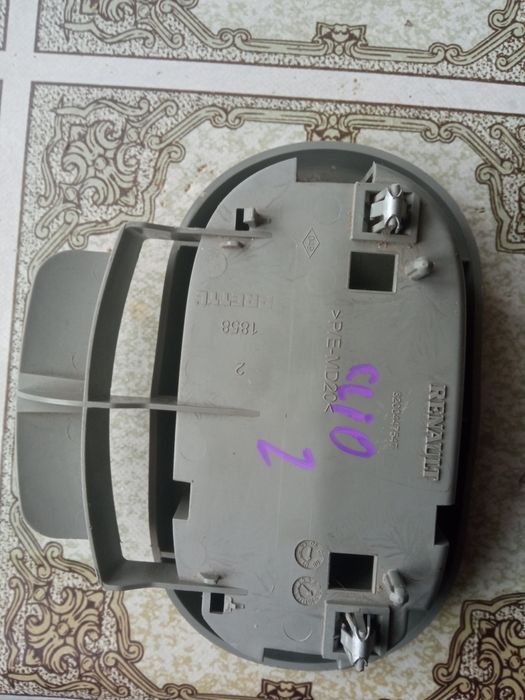 Флакон "фонарь" RENAULT Clio  2