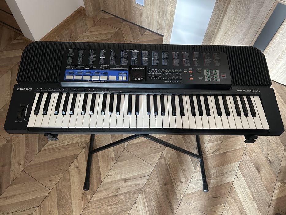 CASIO カシオ　電子ピアノ　電子キーボード　CT-670⭐️良品♪上位モデル⭐️ CASIO カシオ 電子ピアノ 電子キーボード CT-670⭐️良品♪上位