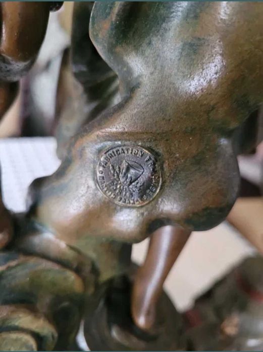 Zegar kominkowy Moreau medalowy