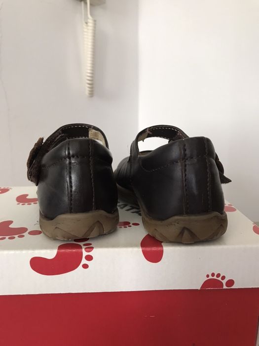 Sapatos Castanhos em Pele