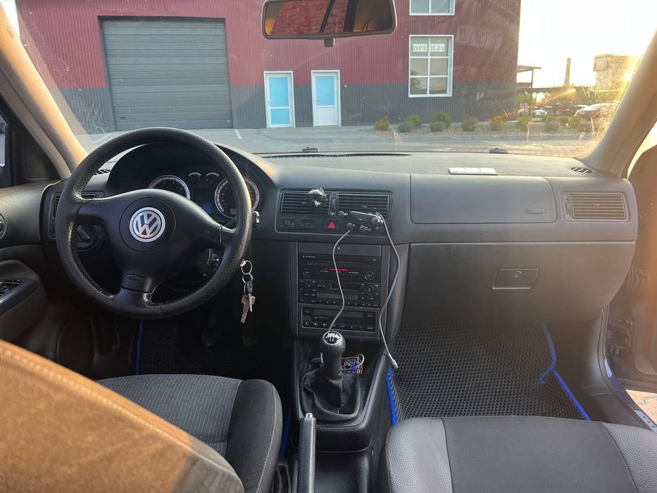 Продам Volkswagen Golf 4 2003 гольф 4