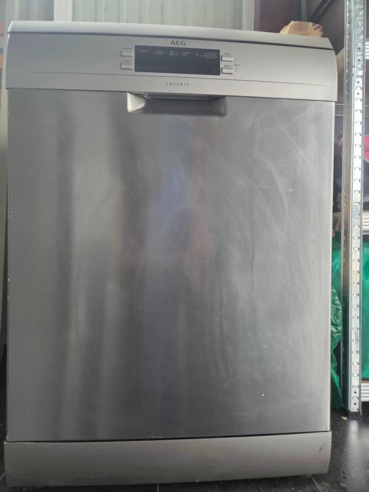 Máquina de lavar loiça AEG Favorit FFB53900ZM
